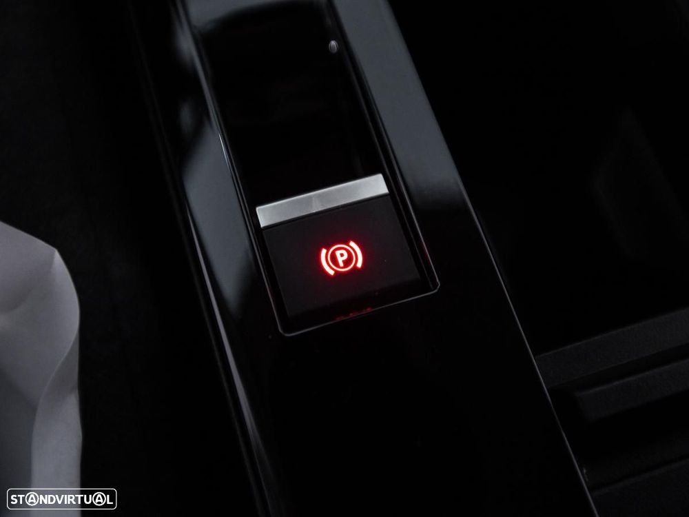 Citroën C4 1.2 PureTech Feel Pack EAT8 - 17