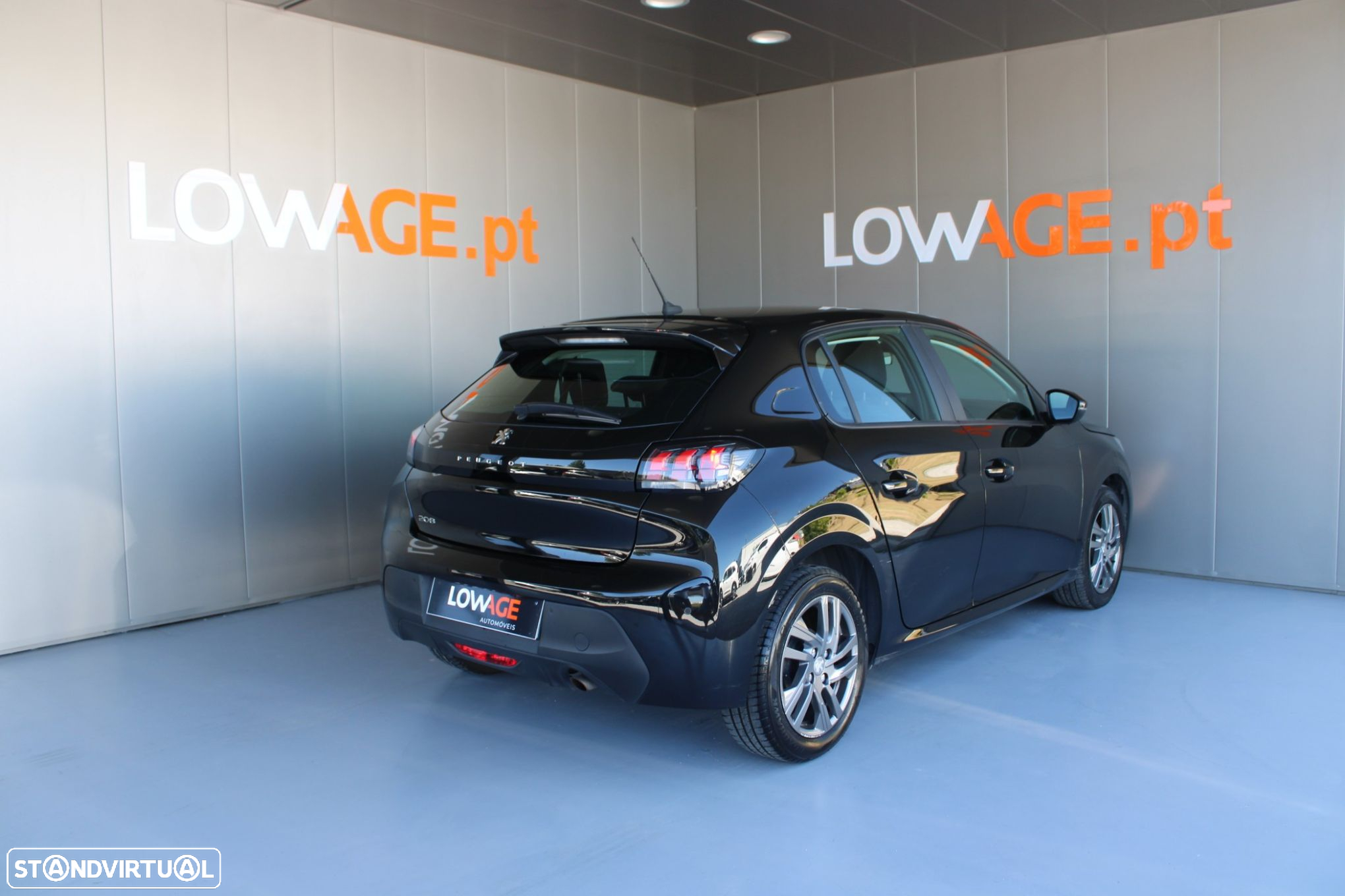 Peugeot 208 1.2 PureTech Active Pack - 3