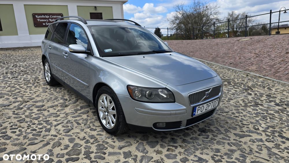 Volvo V50 - 1