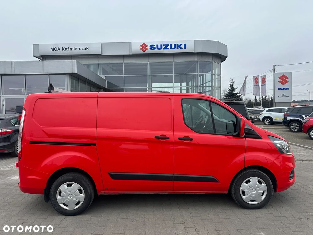 Ford TRANSIT CUSTOM - 1