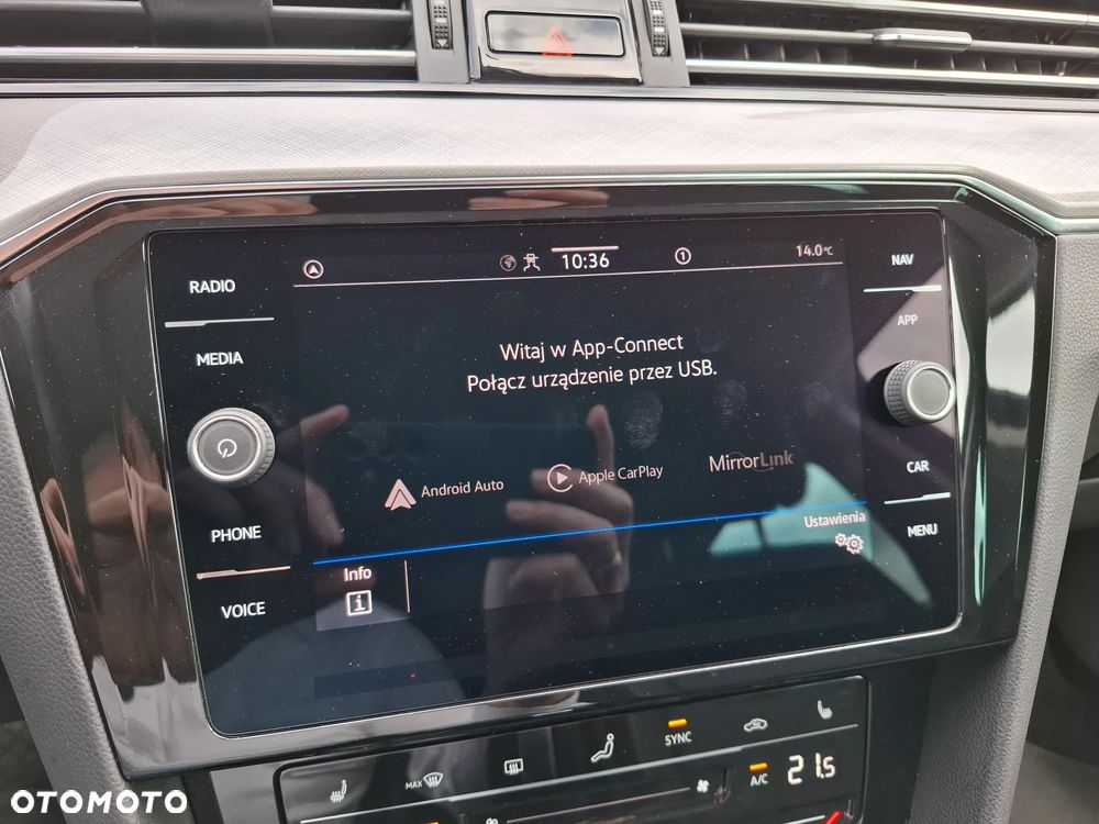Volkswagen Passat Variant 2.0 TDI EVO Business DSG - 23