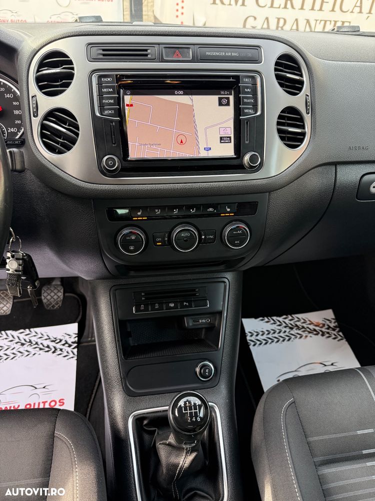 Volkswagen Tiguan - 29