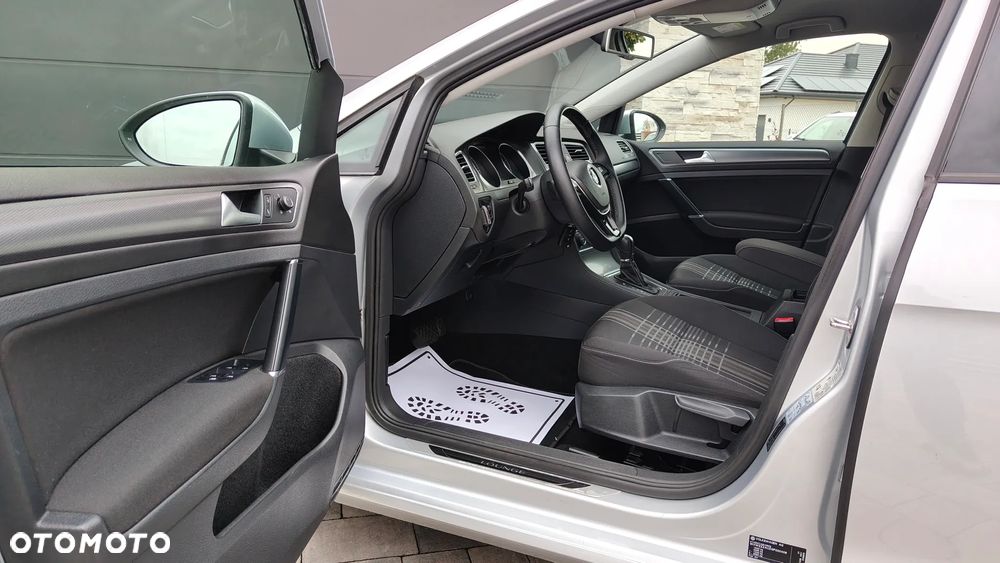 Volkswagen Golf 1.6 TDI BlueMotion Technology DSG Lounge - 14