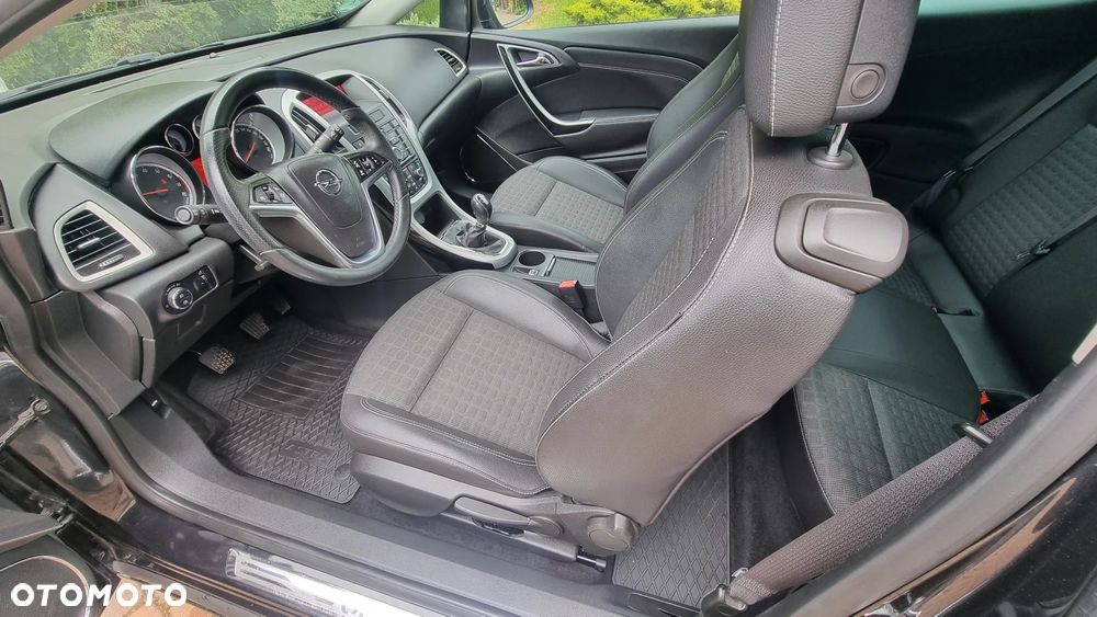 Opel Astra - 36