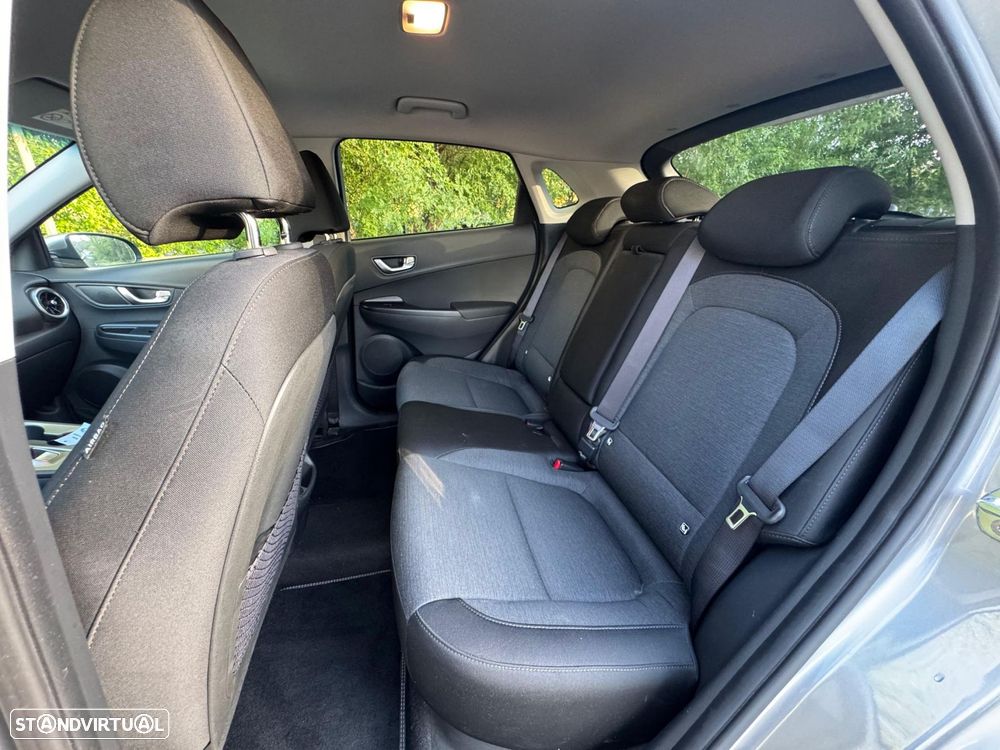 Hyundai Kauai 39 kWh Premium - 27