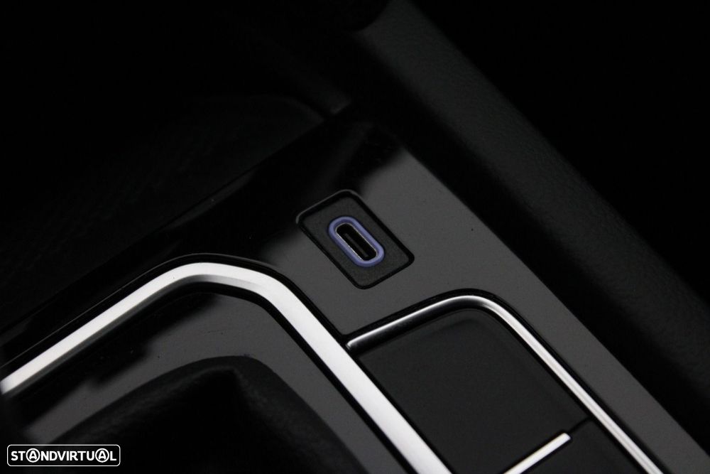 VW Arteon 2.0 TDI Elegance DSG - 30