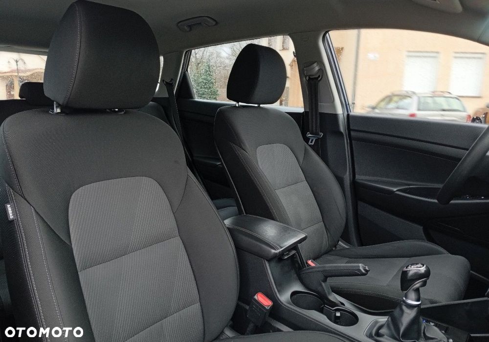 Hyundai Tucson - 16