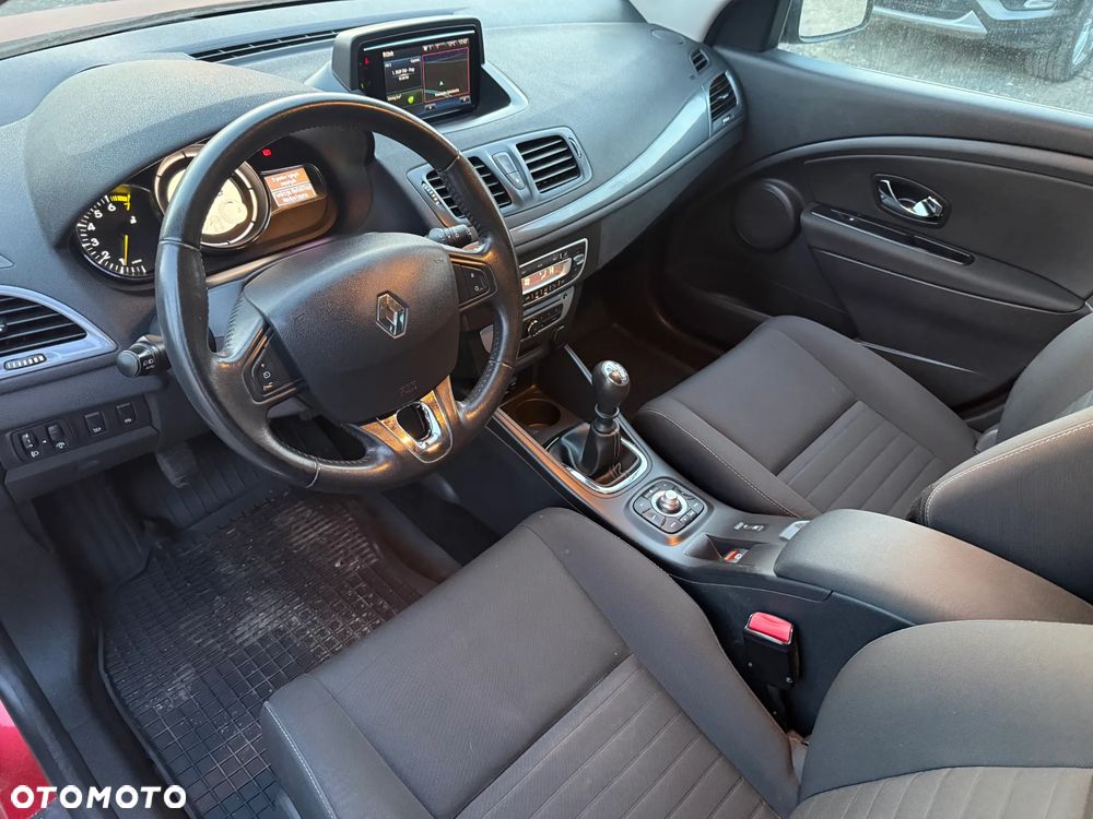Renault Megane ENERGY TCe 115 Start & Stop Bose Edition - 21