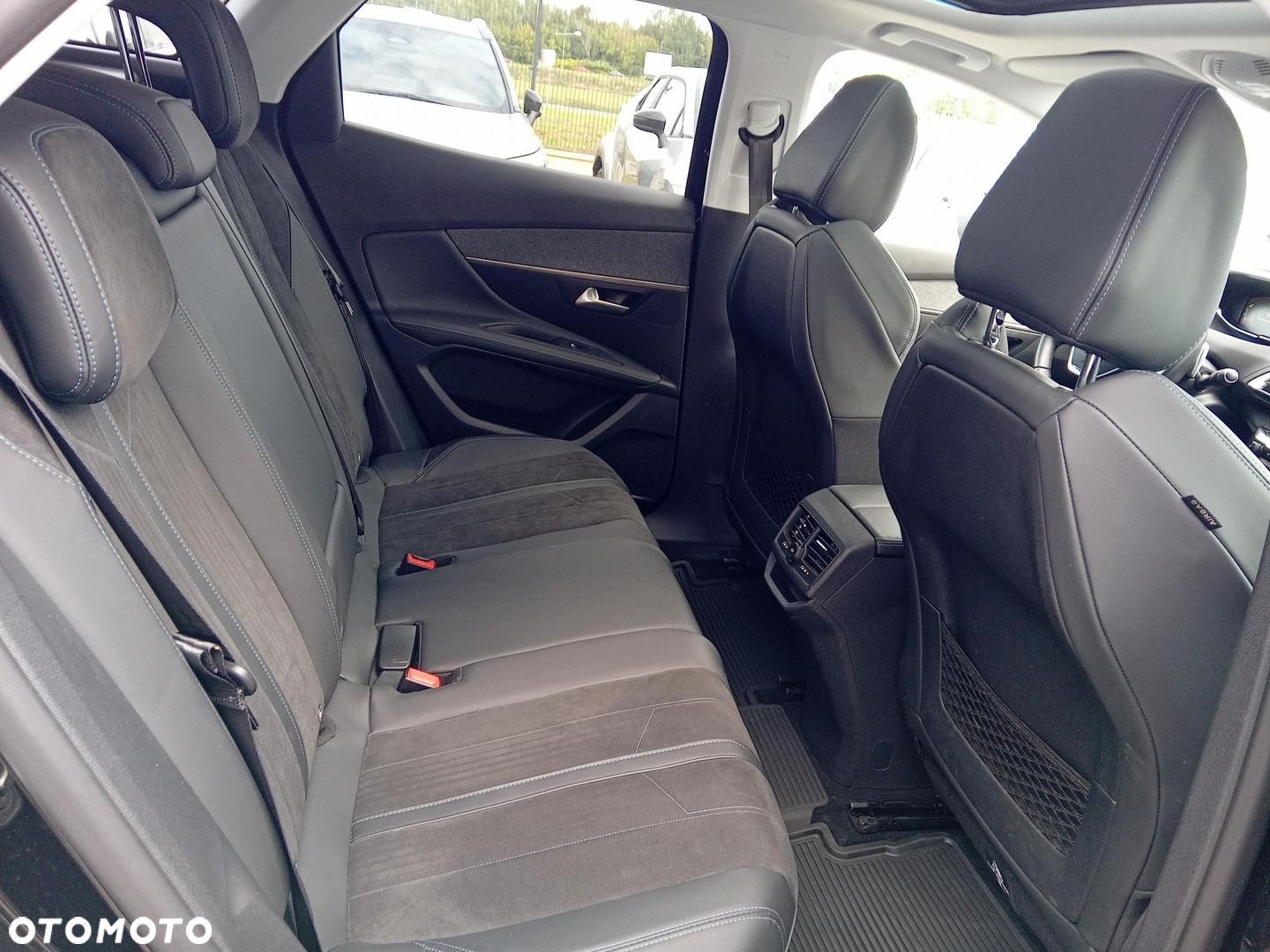 Peugeot 3008 - 12