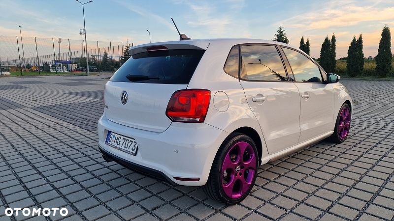 Volkswagen Polo 1.4 TSI GTI DSG - 25
