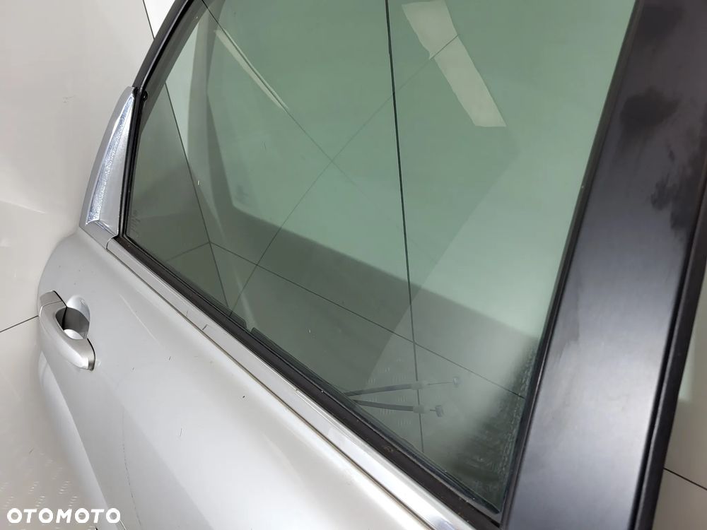 Kia Sportage II Drzwi Lewe Prawe Przód Tył - 6