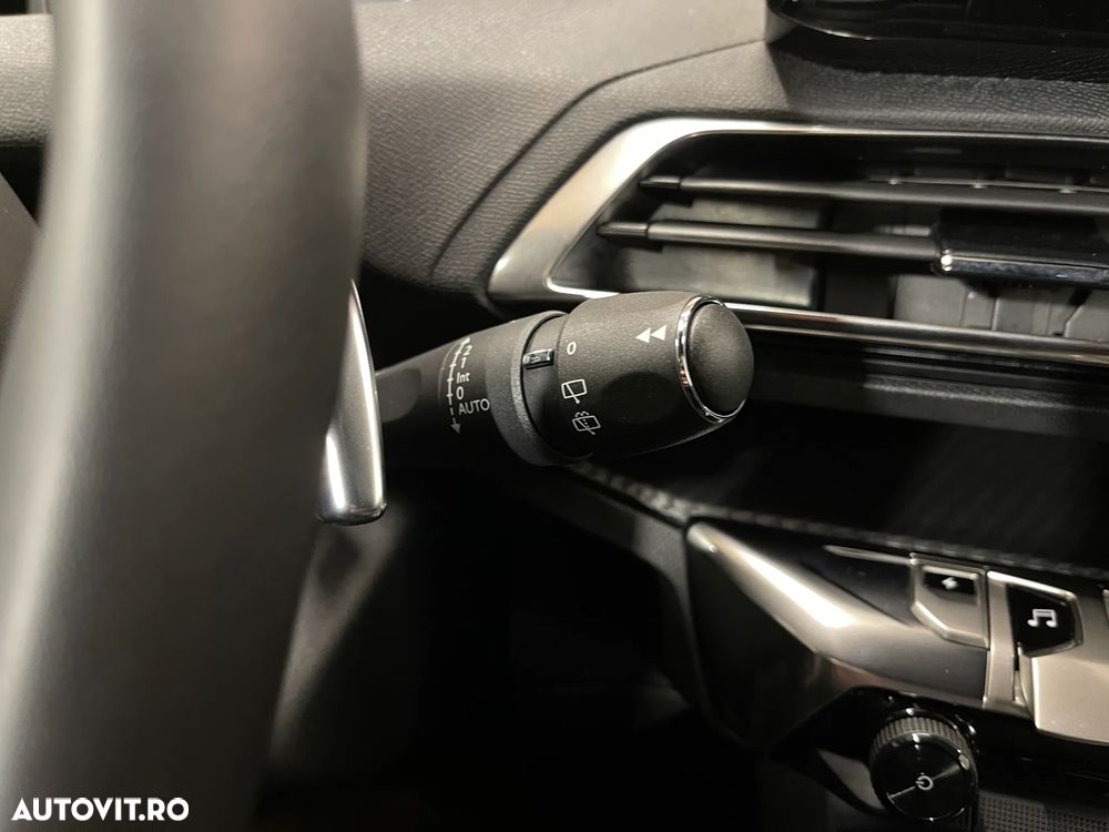 Peugeot 3008 PHEV 180 EAT8 Active Pack - 27