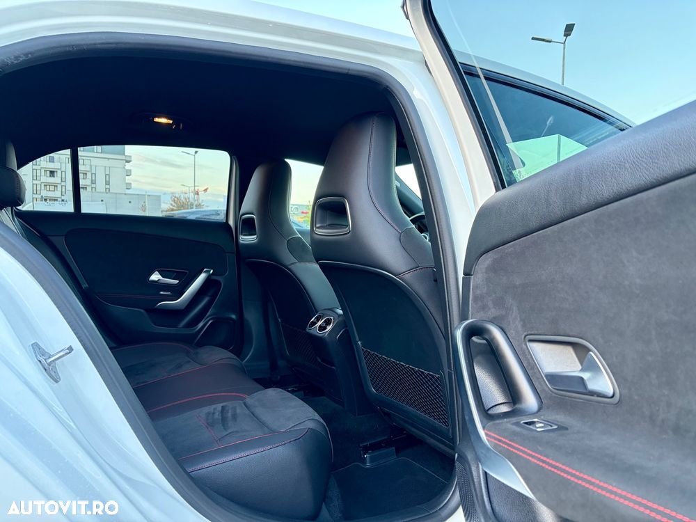 Mercedes-Benz A 200 (BlueEFFICIENCY) 7G-DCT AMG Sport - 19