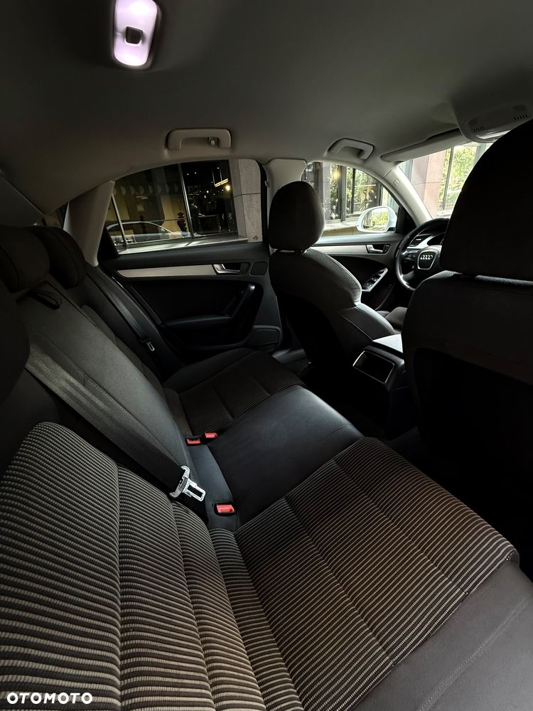 Audi A4 Limousine - 26