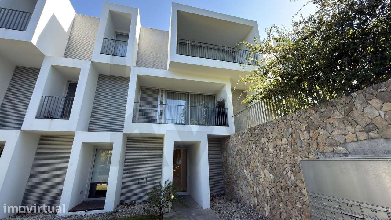 Apartamento T3 Condominio com piscina Belas Clube Campo - Grande imagem: 2/46