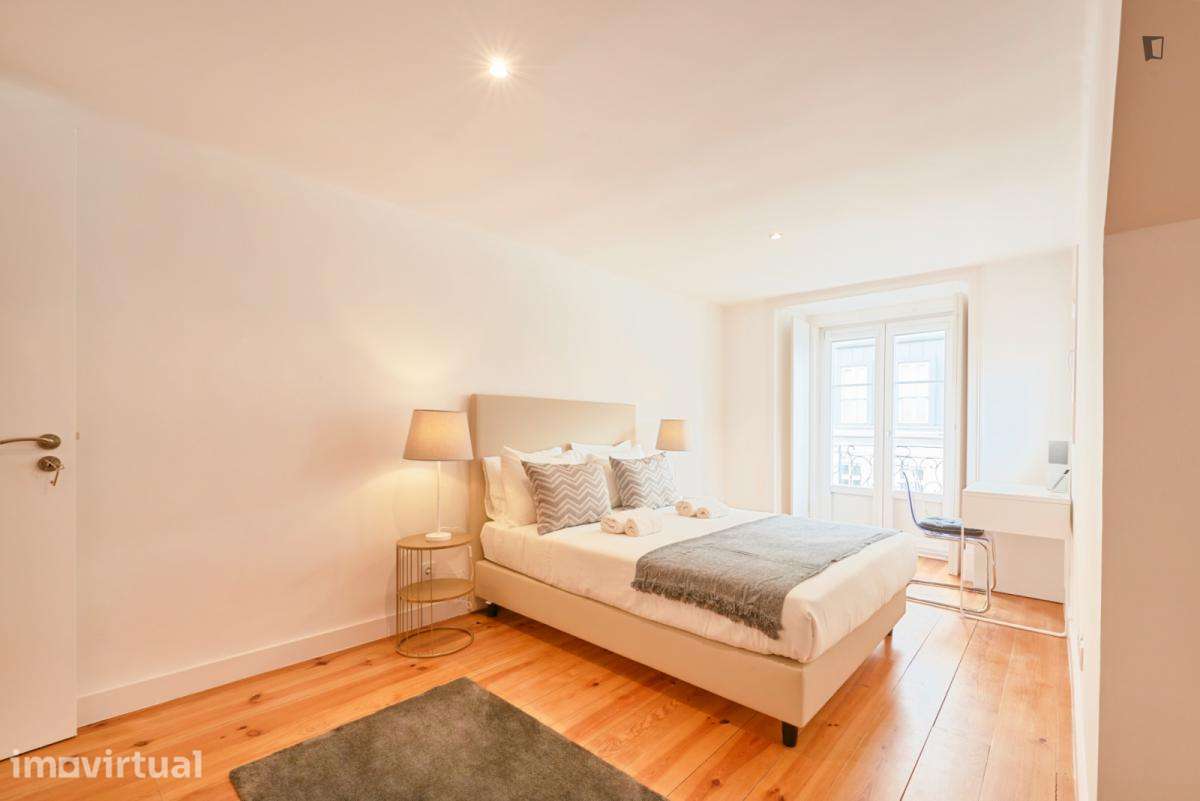 Apartamento com 4 quartos - localizado em Bairro Alto Lisbon - Grande imagem: 2/60