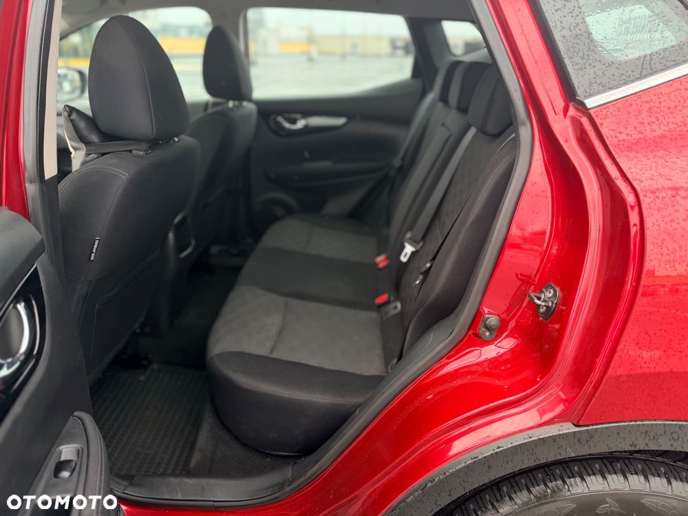 Nissan Qashqai 1.2 DIG-T Acenta Xtronic EU6 - 11