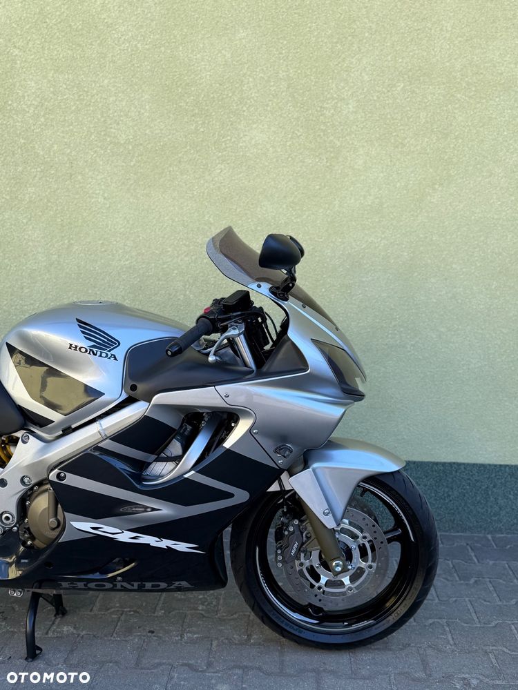 Honda CBR - 6