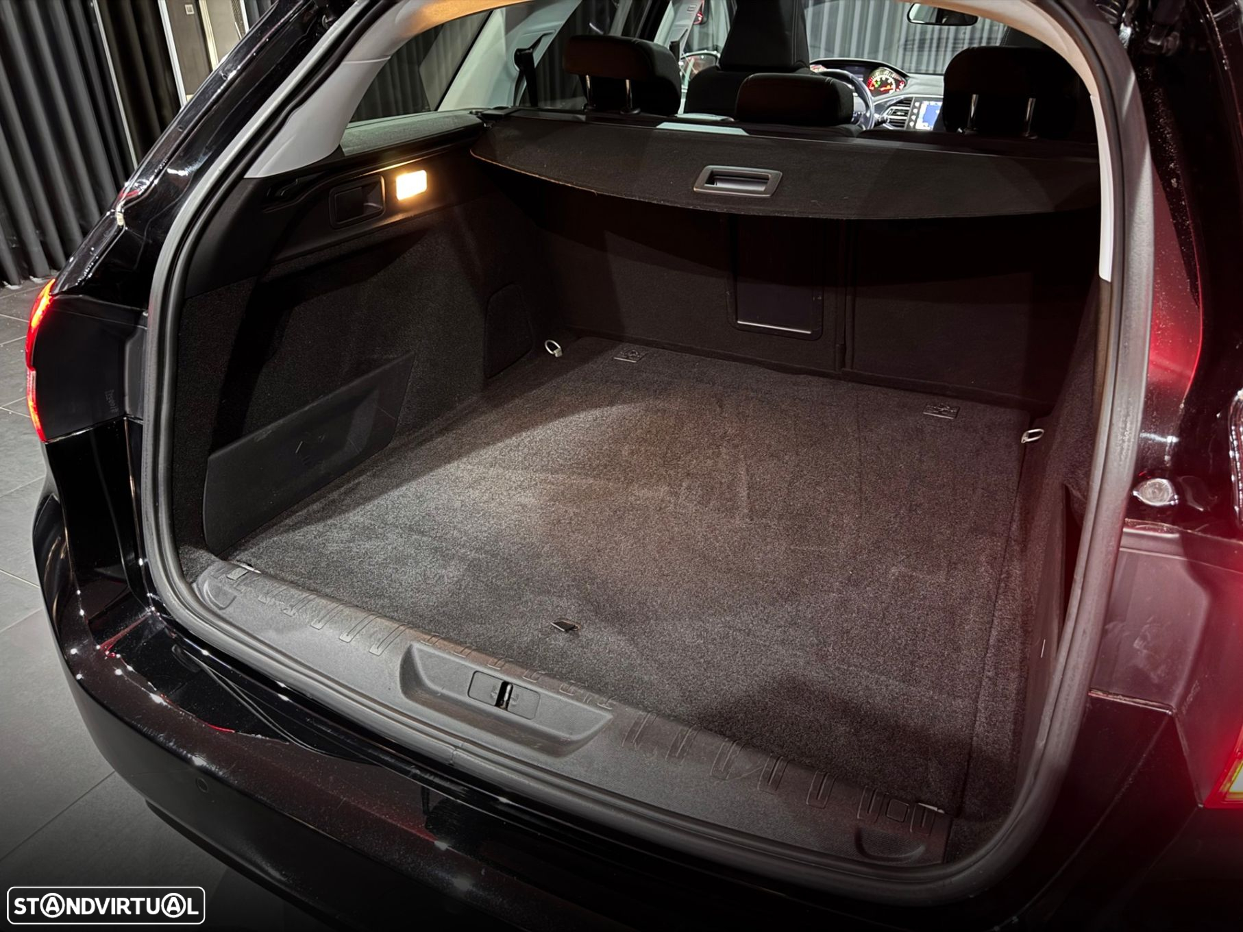 Peugeot 308 SW 1.5 BlueHDi Business Line - 33