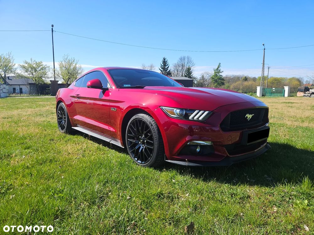 Ford Mustang - 1