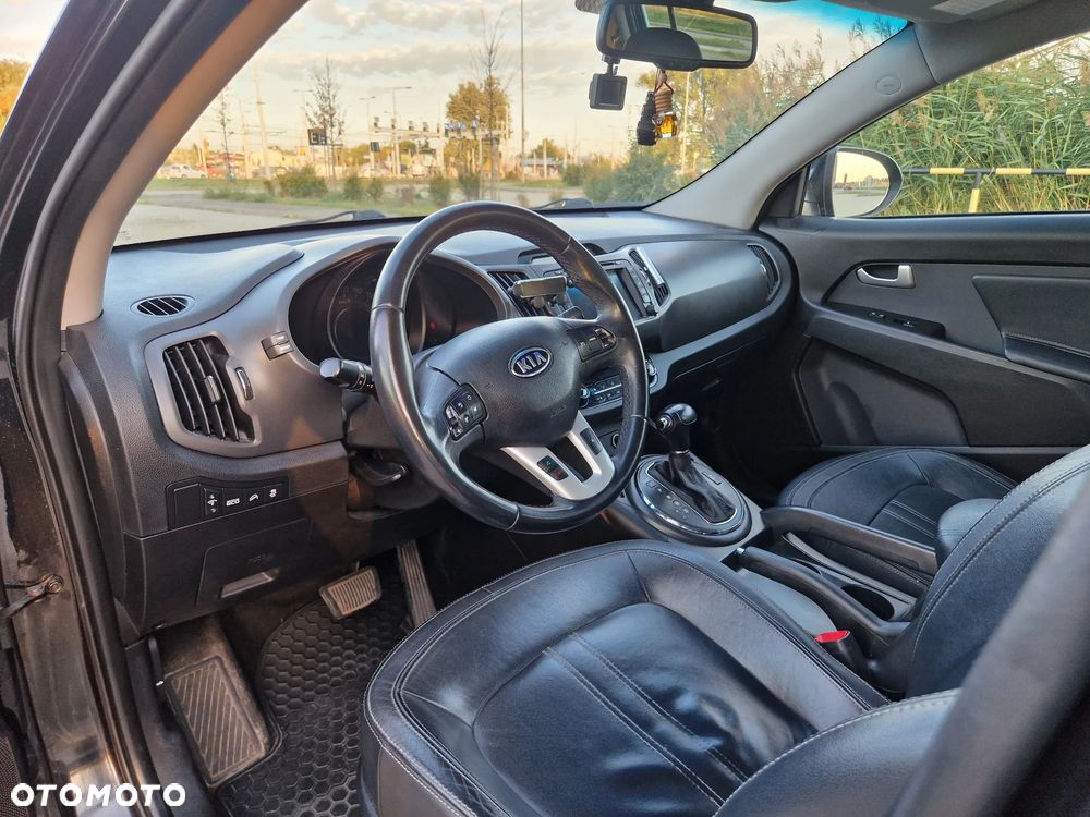 Kia Sportage - 11