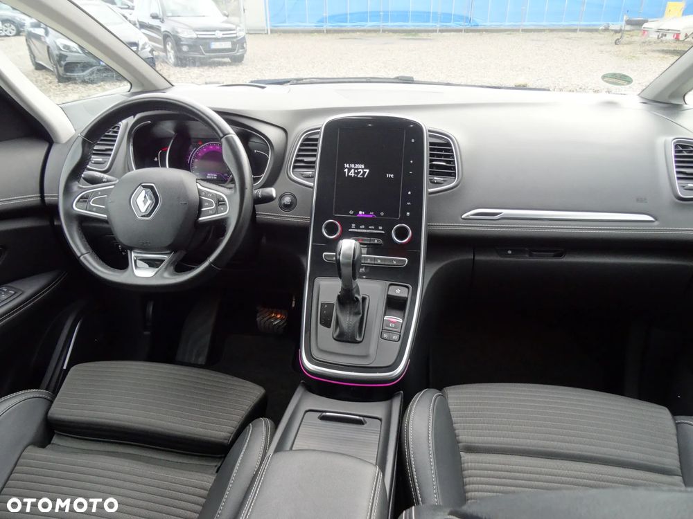 Renault Scenic - 16