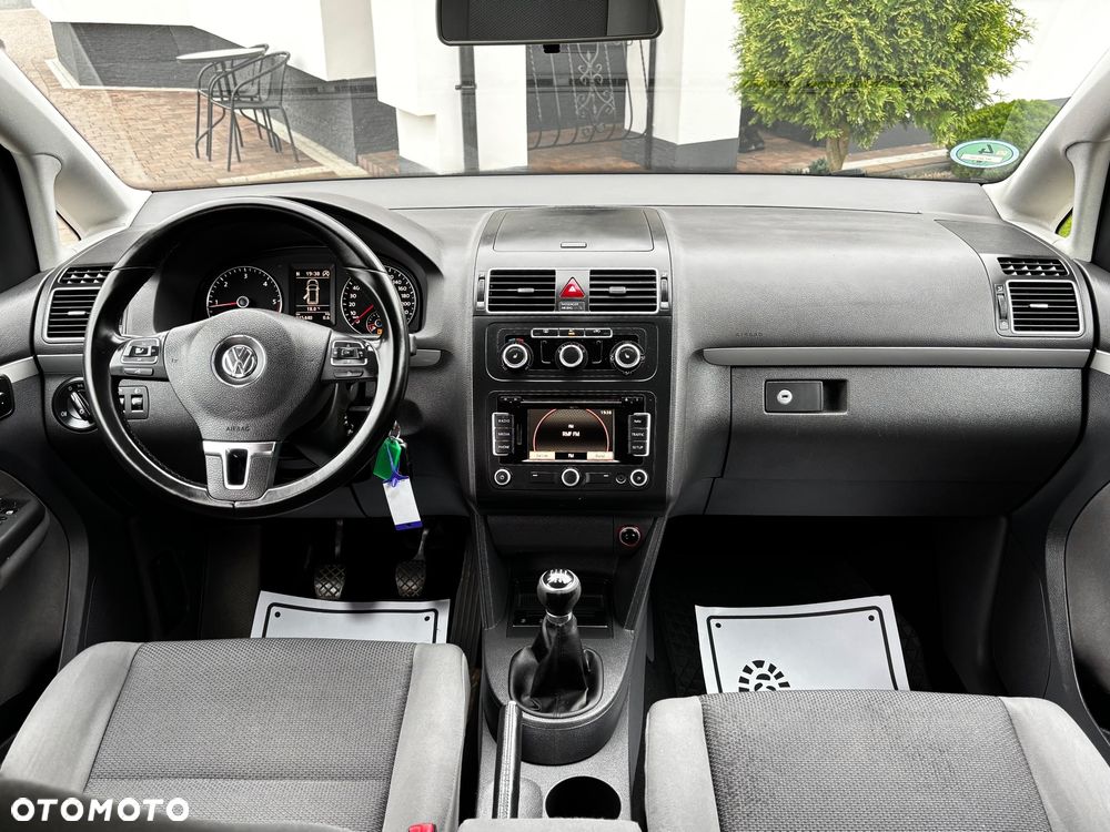 Volkswagen Touran 1.6 TDI DPF BlueMotion Technology Life - 24