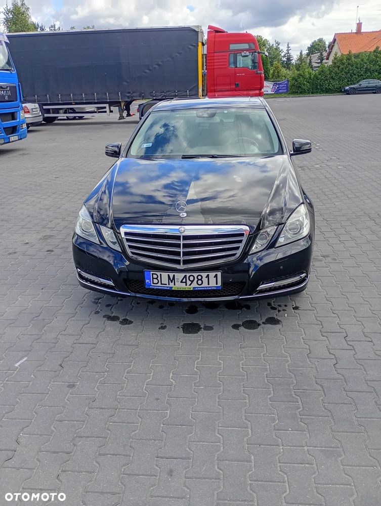 Mercedes-Benz Klasa E 200 BlueTEC 7G-TRONIC Elegance - 7