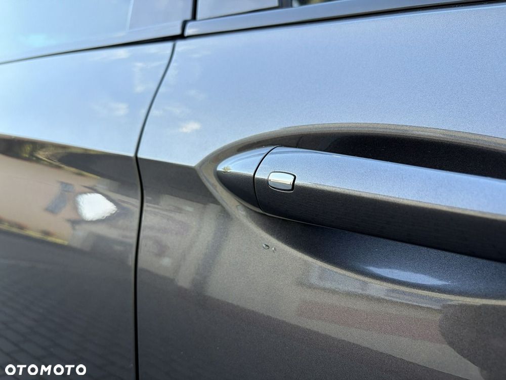 Opel Insignia - 9