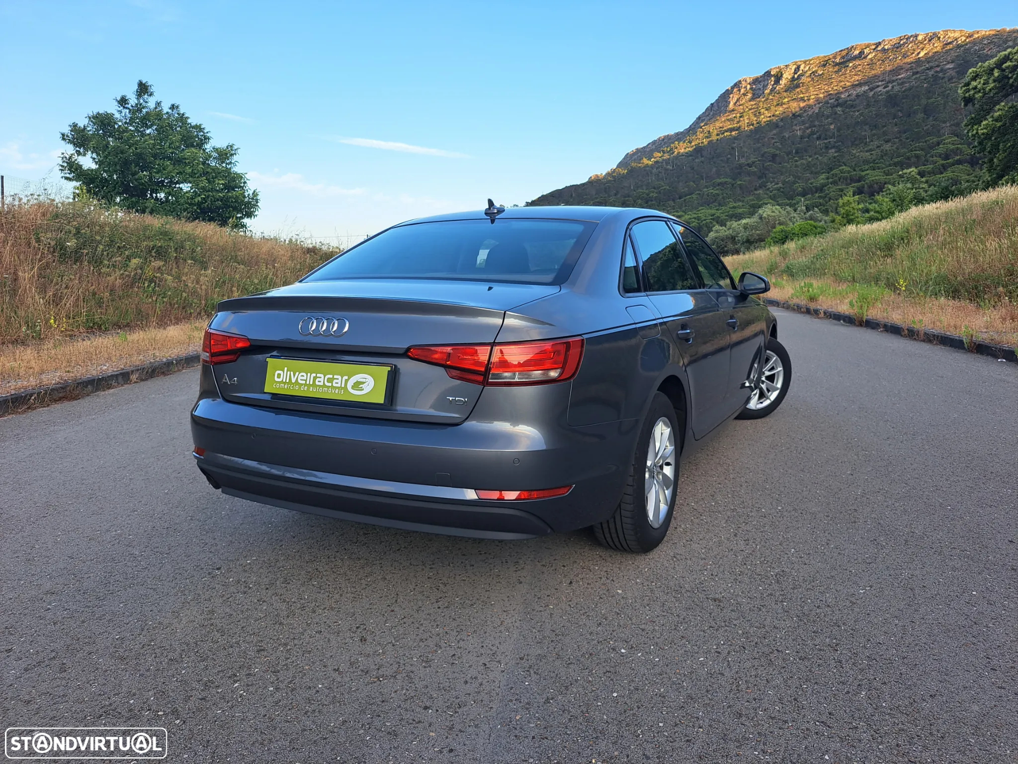 Audi A4 Avant 2.0 TDI - 28