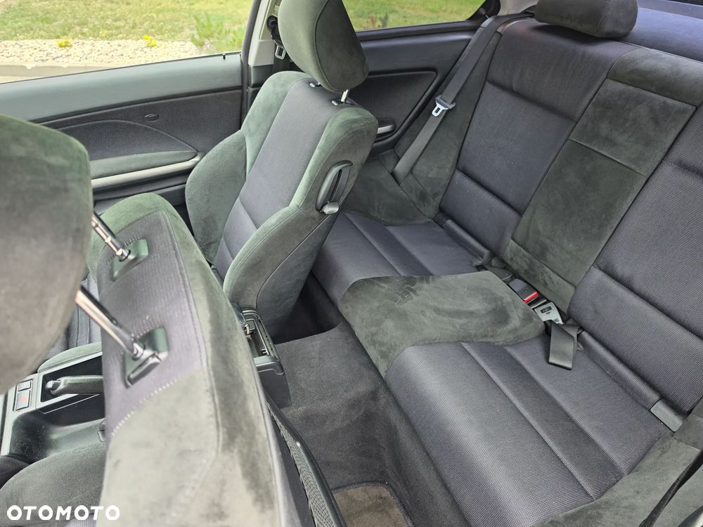 BMW Seria 3 325Ci - 17