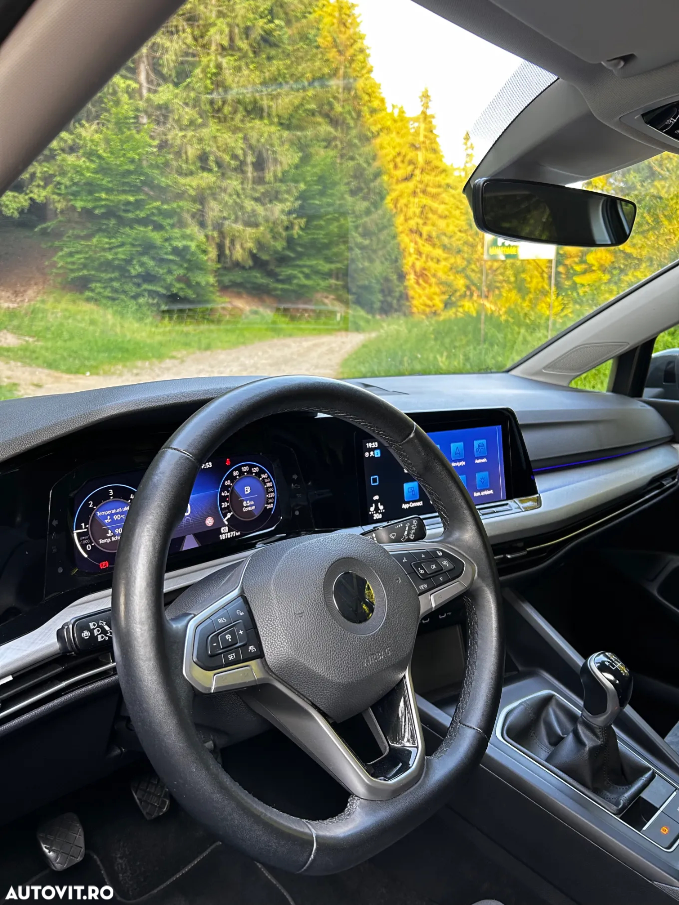 Volkswagen Golf 2.0 TDI Life - 10