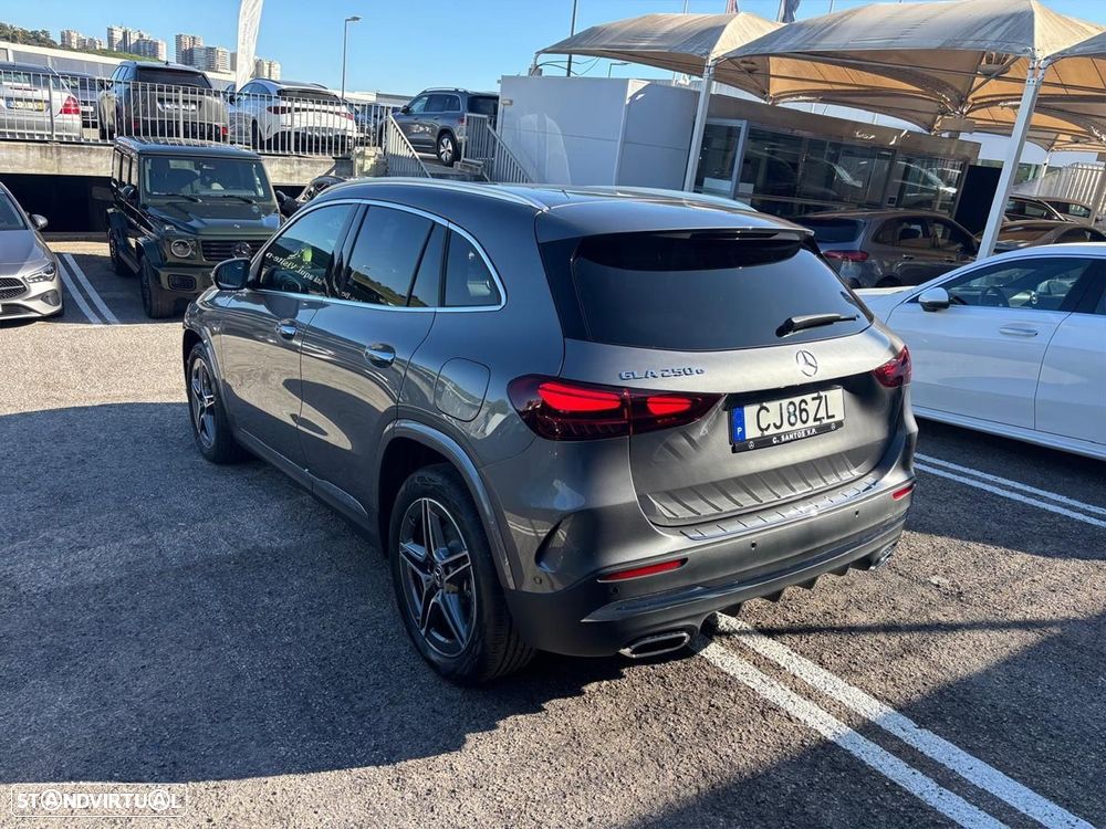 Mercedes-Benz GLA 250 e AMG Line - 8
