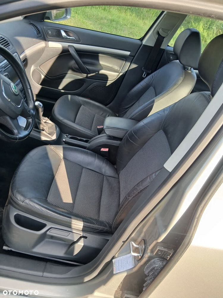 Skoda Octavia 1.4 TSI FAMILY Green tec - 11