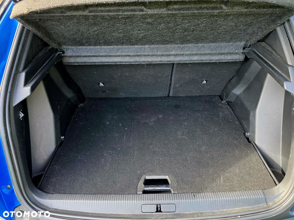 Peugeot 2008 PureTech 130 EAT8 GT - 20