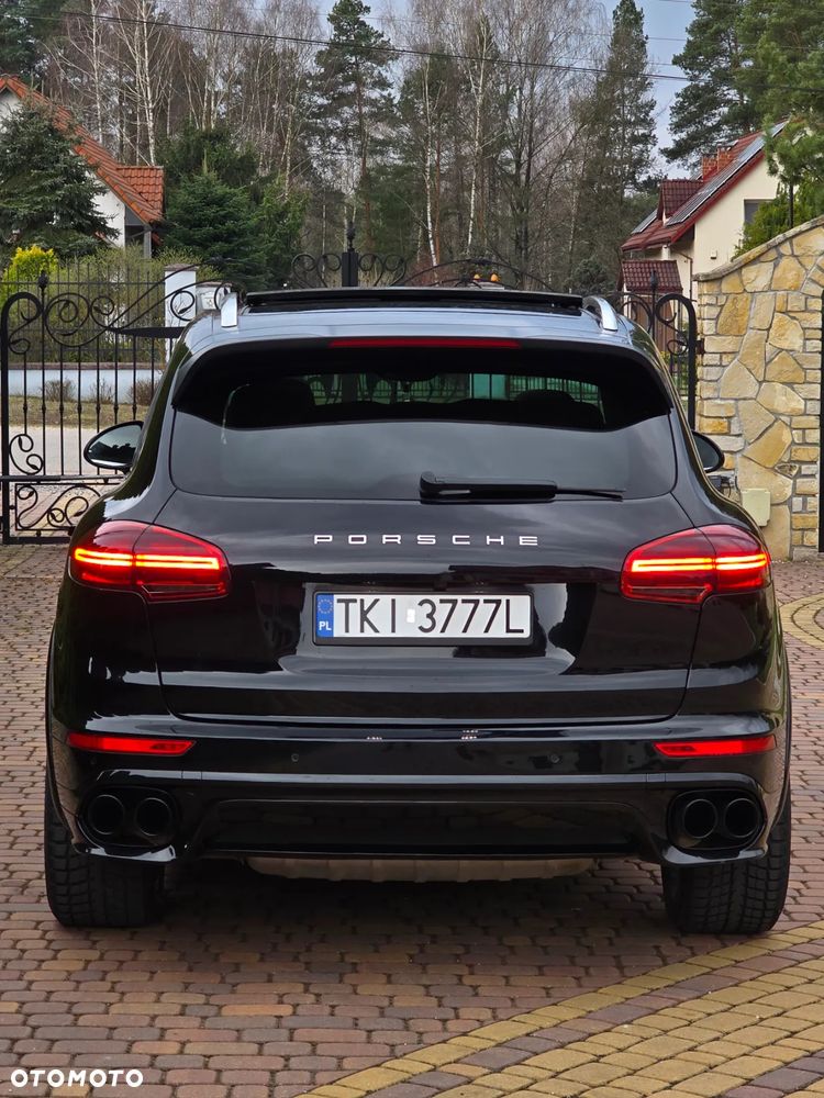 Porsche Cayenne S Diesel Platinum Edition - 7