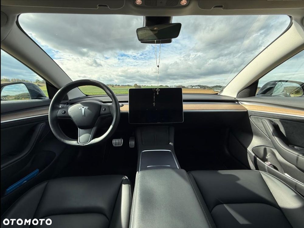 Tesla Model 3 Langstreckenbatterie Allradantrieb Dual Motor Performance - 8