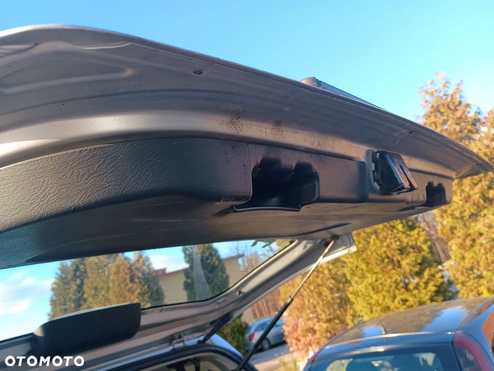 Klapa bagażnika Opel Agila stan - 2