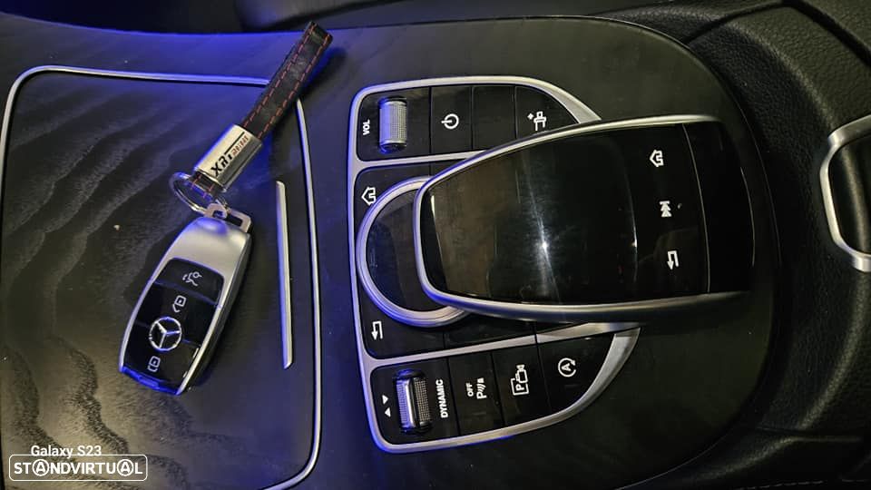 Mercedes-Benz E 220 d 9G-TRONIC AMG Line - 25