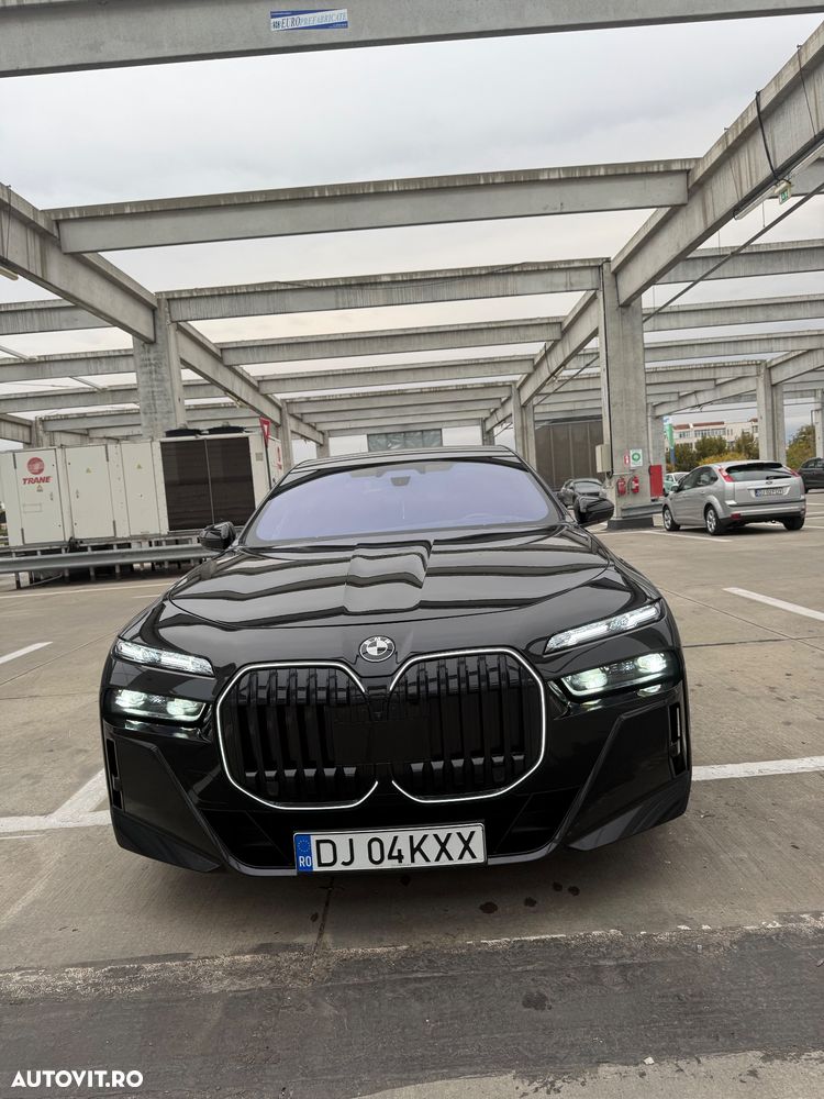 BMW Seria 7 - 17