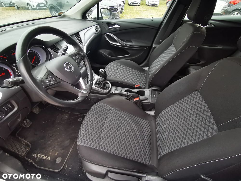 Opel Astra 1.0 Turbo Start/Stop Business - 10