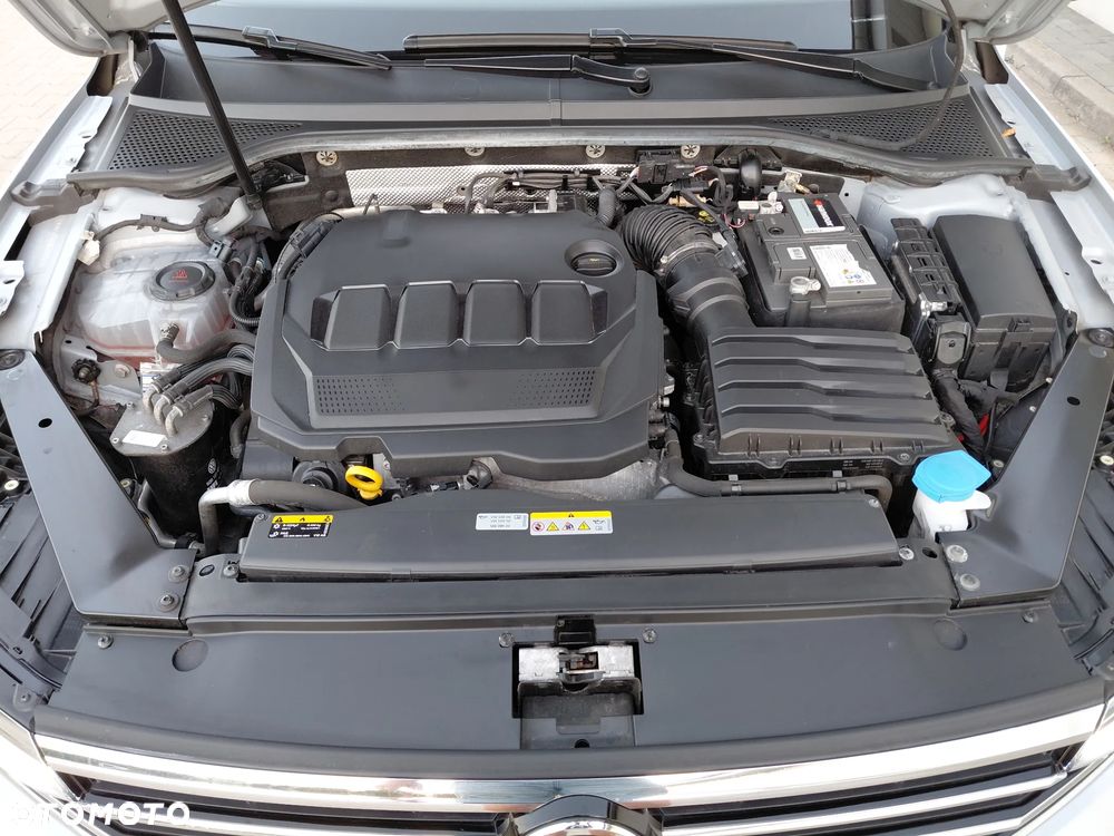 Volkswagen Passat - 12
