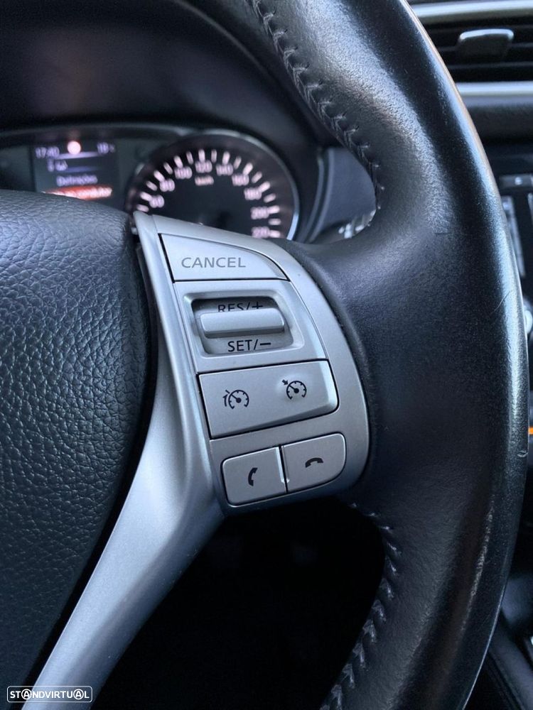 Nissan Qashqai 1.5 dCi 360 Pack S - 18