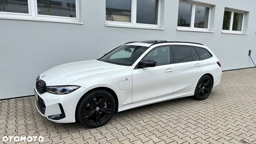 BMW Seria 3 330e M Sport sport - 6