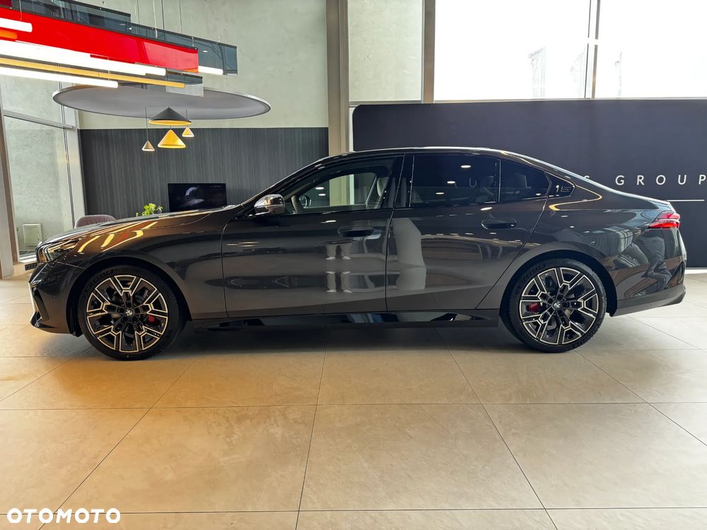 BMW Seria 5 520d xDrive mHEV M Sport Edition - 4