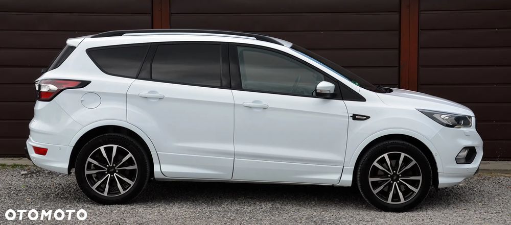 Ford Kuga 2.0 TDCi FWD ST-Line - 10