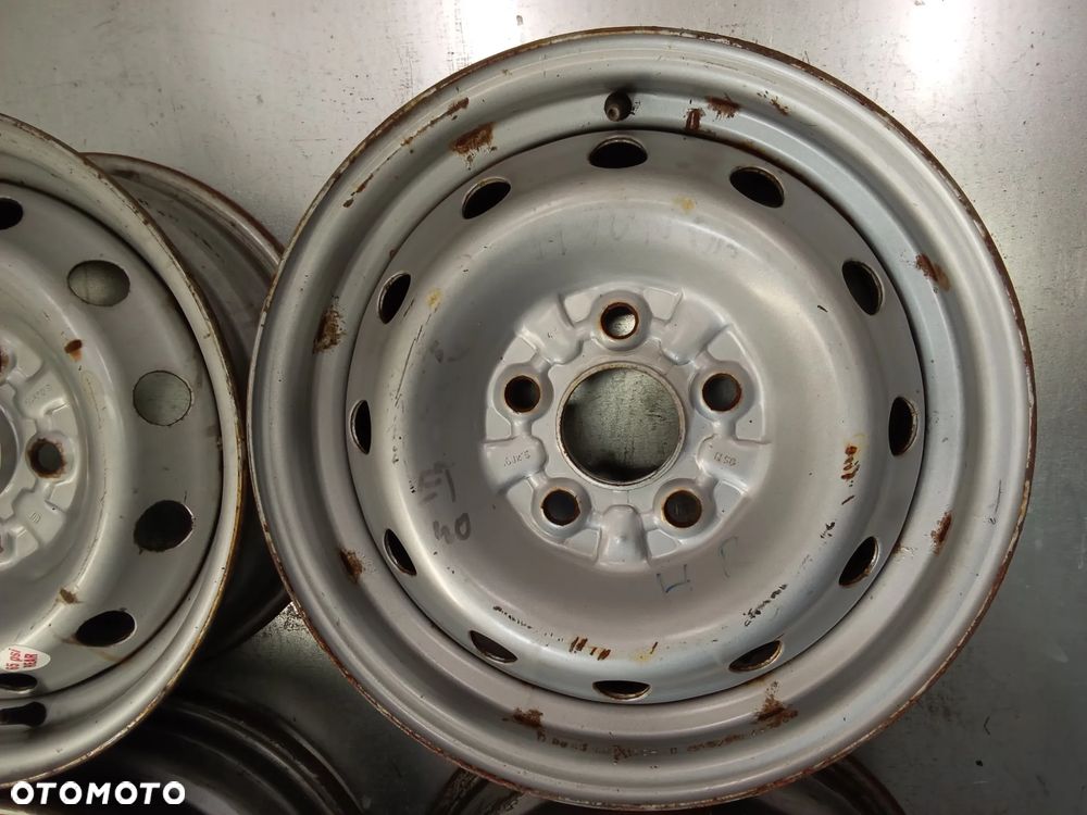 Felgi Hyundai H1 H200 STAREX 6Jx15 et40 5x120 - 2