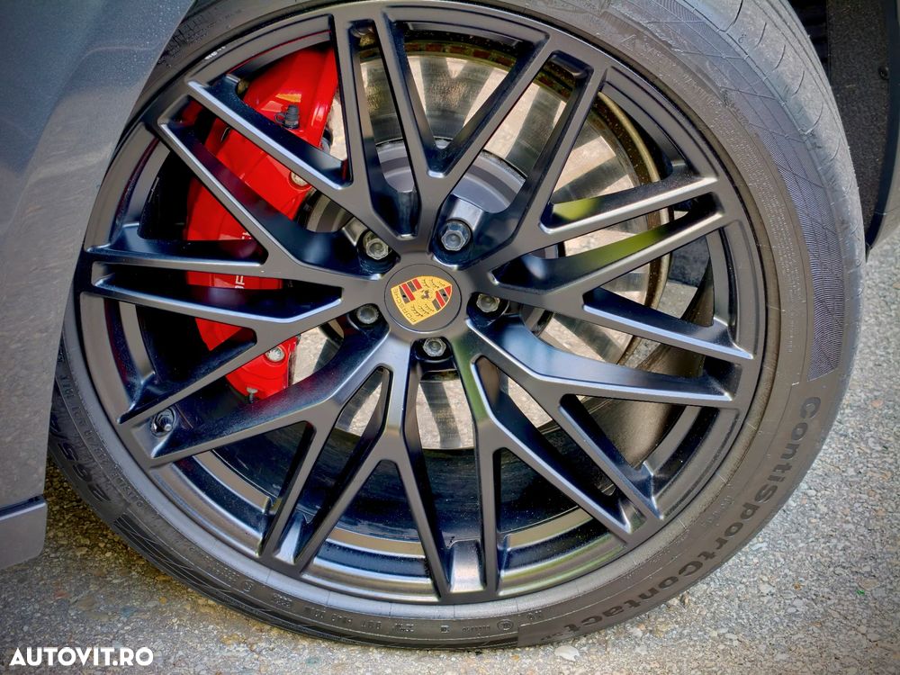 Porsche Macan GTS PDK - 22