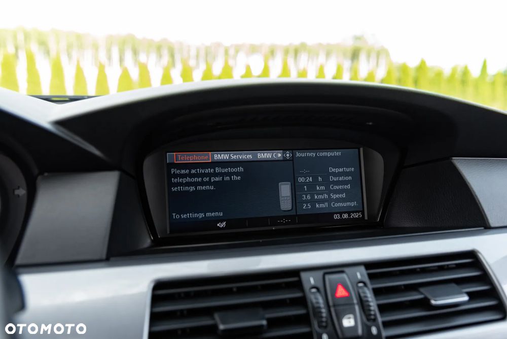BMW Seria 5 525d xDrive Edition Exclusive - 32