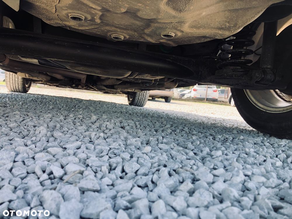 Opel Corsa 1.4 16V Color Edition - 17